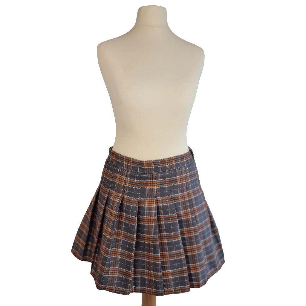 Vintage-Inspired Pleated Plaid Mini Skirt