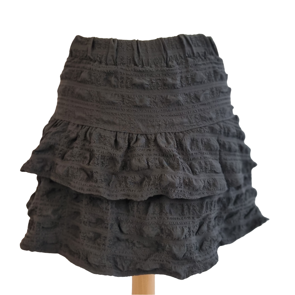 Vintage Chic Ruffle Layered Black Skirt