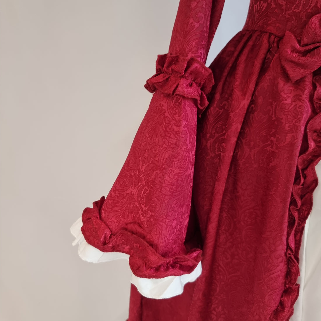 Exquisite Red Ruffled Lolita Dress – A Timeless Classic Dress